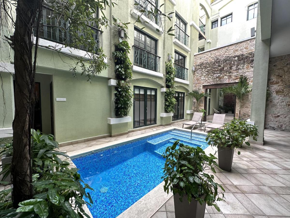 Amazinn Places Casco Viejo Pink Desing And Pool IX Panama City Exterior photo